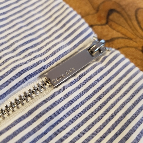 Calvin Klein Seersucker Bow Dress Size 4 - Picture 9 of 11